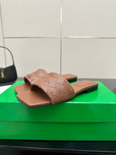 China Replica Bottega Veneta Women Shoes 108usd Only